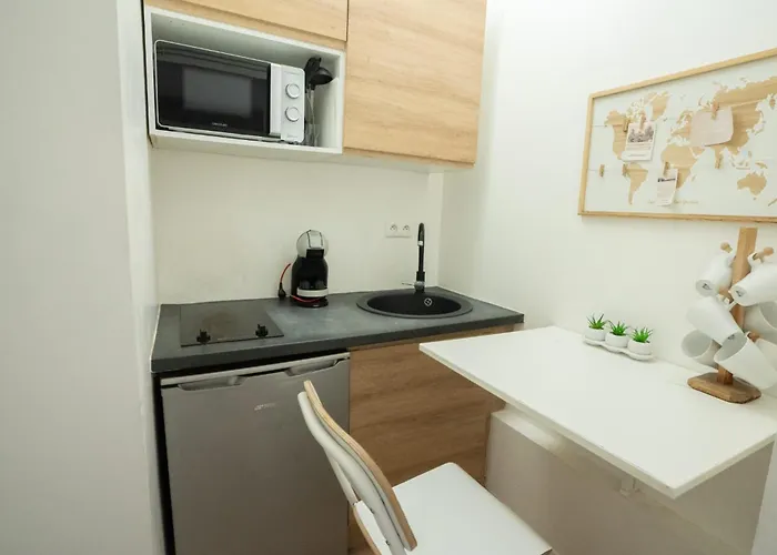 Lägenhet Parisien Face Metro Pigalle - 9 - 2p *